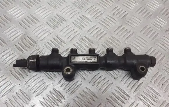 Citroen C5 Fuel main line pipe 9654592680