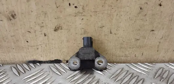 Nissan X-Trail T31 Airbag deployment crash/impact sensor