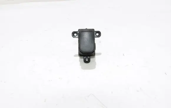 KIA Soul Electric window control switch 4865201110
