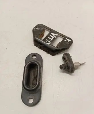 Mercedes-Benz Vito Viano W638 Sliding door sensor 6387660161