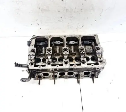 Volkswagen PASSAT B6 Engine head 038103373r