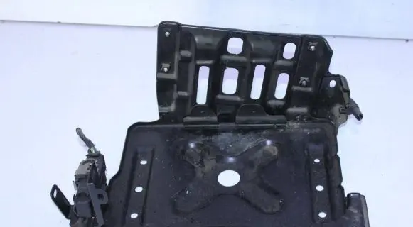 Fiat Sedici Battery box tray 
