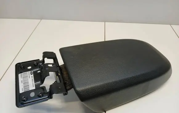 Ford Focus Armrest 8M51R045C74AE