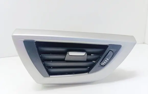 BMW 1 F20 F21 Dashboard side air vent grill/cover trim 9205356