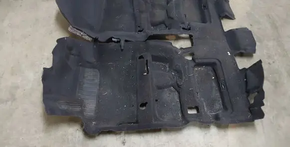 Toyota Verso Interior carpet 585100F040