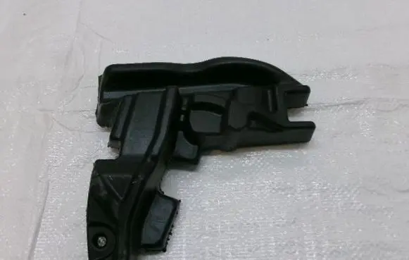 Citroen C4 II Picasso Front bumper mounting bracket 9676168880