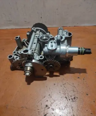 Porsche Panamera (970) Oil pump 16804401 168045 ALSI9Cu3
