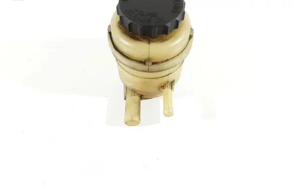 KIA Sorento Power steering fluid tank/reservoir