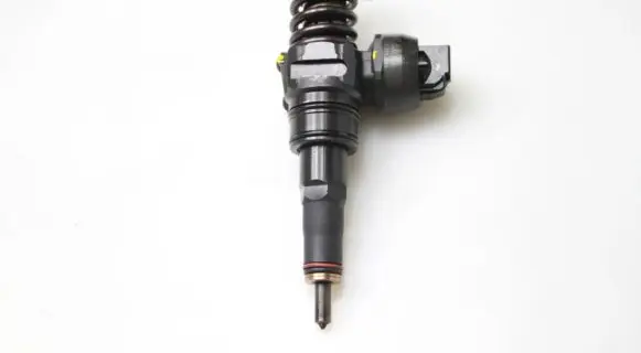 Skoda Octavia Mk2 (1Z) Fuel injector 038130073AG