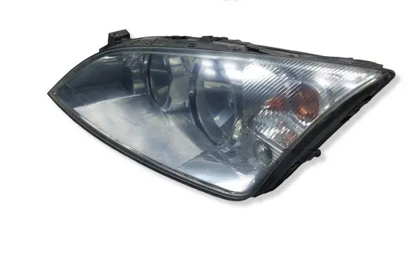 Ford Mondeo Mk III Headlight/headlamp 0301174201KASACJA 0301174201
