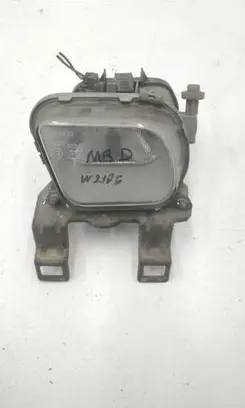 Mercedes-Benz E W210 Front fog light 2108200256