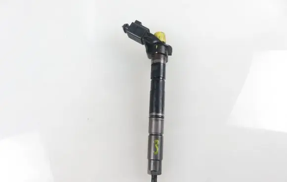 Audi A6 S6 C6 4F Fuel injector 0445115004 059130277Q