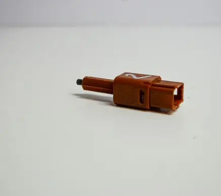 Nissan Juke I F15 Brake pedal sensor switch 15508MN