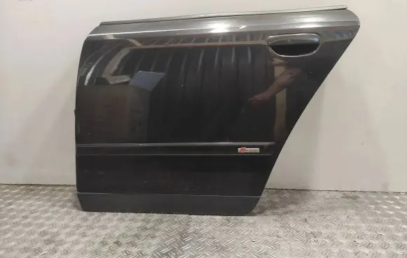 Rear door