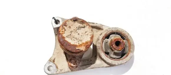 Toyota RAV 4 (XA30) Engine mount bracket 4165142120 41651-42120