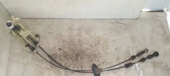 KIA Ceed Gear shift cable linkage