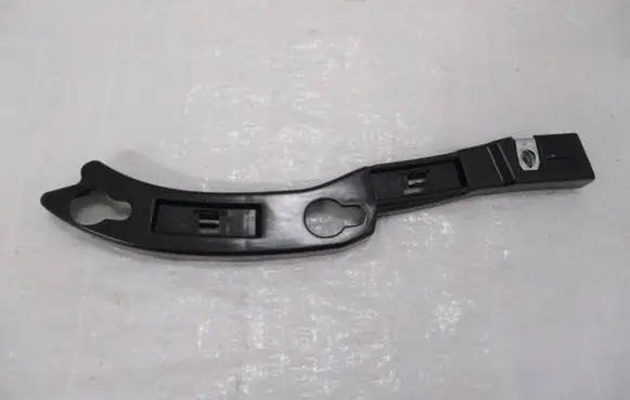 Citroen C3 Aircross Fender mounting bracket 1628933080