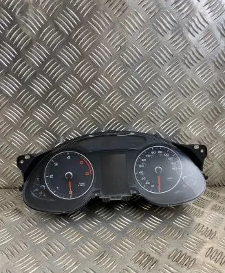 Audi A4 S4 B8 8K Speedometer (instrument cluster) 8K0920982B