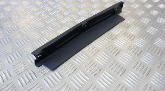 Mazda CX-5 Fender end trim KD5356915