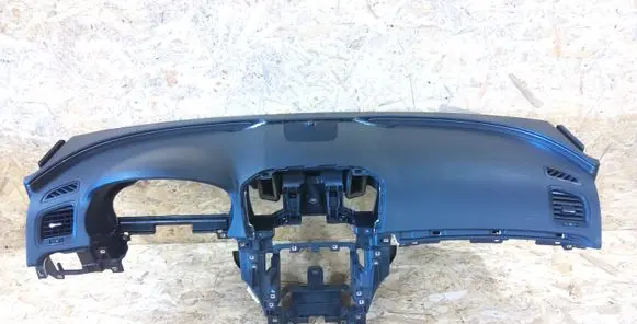 Opel Insignia A Dashboard 13275639