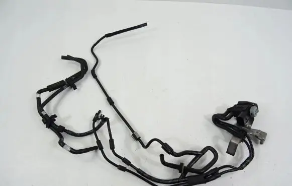Volkswagen Touran III Turbo solenoid valve 03L131051N