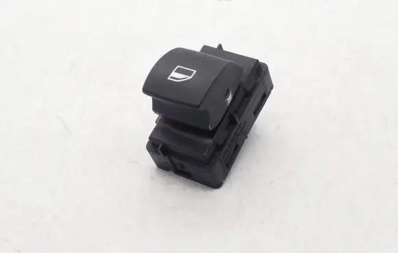 BMW 5 E60 E61 Electric window control switch 9113771