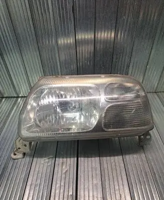 Suzuki Grand Vitara I Headlight/headlamp