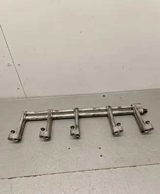 Volkswagen Touareg I Fuel main line pipe 07Z133317J