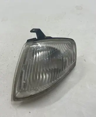Mazda 323 F Front indicator light R4138 21141202