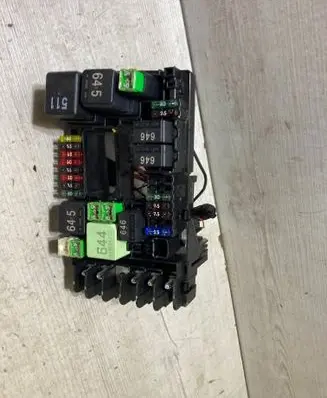 Audi A3 S3 8V Relay mounting block 5Q0937125G