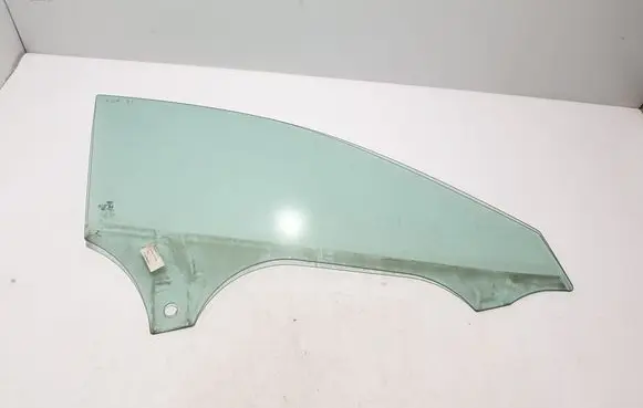 Audi A5 Front door window glass four-door 8W8845202