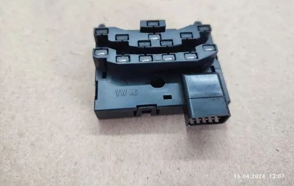 Volkswagen Touran I Steering angle sensor 1K0959654