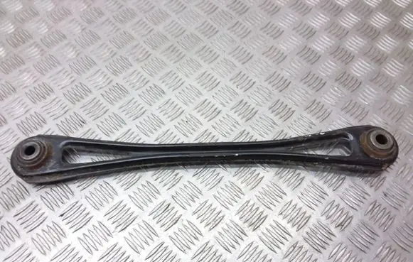 Rear control arm