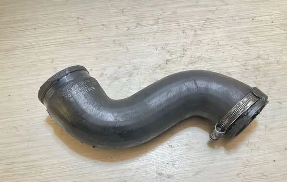 Mercedes-Benz Sprinter W906 Intercooler hose/pipe A9065280182 877326H Z00614003