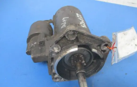 Volkswagen Caddy Starter motor