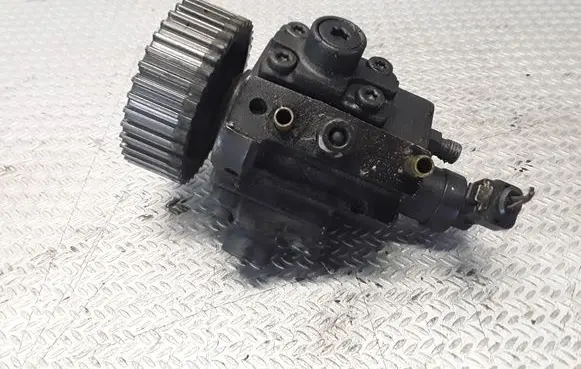 Opel Signum Fuel injection high pressure pump