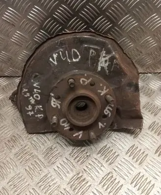 Volvo S40, V40 Front wheel hub
