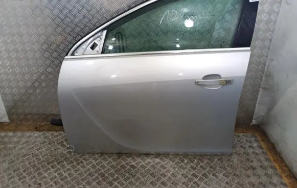 Opel Insignia A Front door