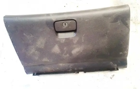Chevrolet Epica Glove box