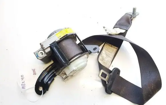 Lexus IS 220D-250-350 Front seatbelt e40435028 06-098