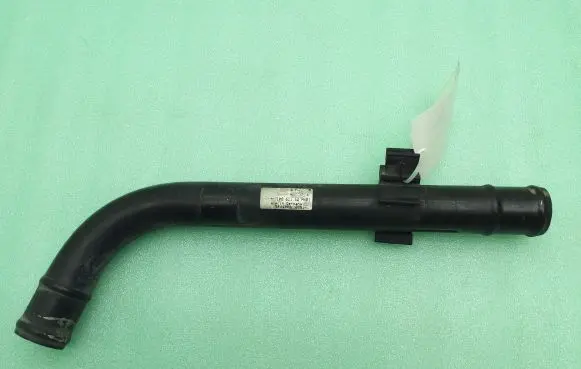 Porsche 911 996 Engine coolant pipe/hose 99610661152