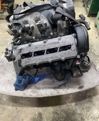 Audi A8 S8 D2 4D Engine