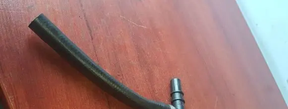 Breather/breather pipe/hose