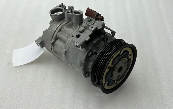 Audi Q2 - Air conditioning (A/C) compressor (pump) 3Q0816803D