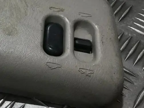 Nissan Altima Sunroof switch a94