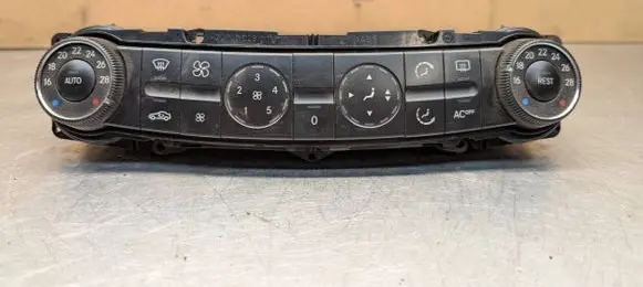Mercedes-Benz E W211 Climate control unit 2118300385 SW1502 HW1602