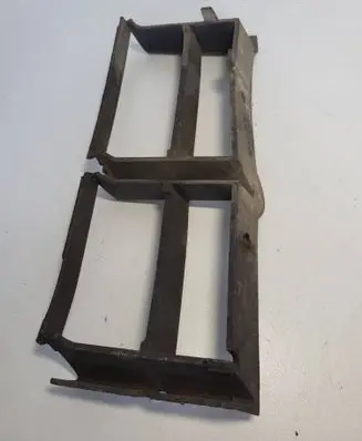 BMW 5 E39 Front bumper lower grill 51118176179