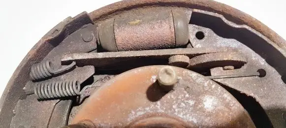 Land Rover Freelander Handbrake/parking brake pads 