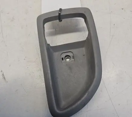 KIA Sorento Other front door trim element 826223E000