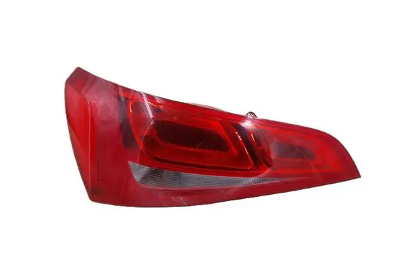 Audi Q5 SQ5 Tailgate rear/tail lights 8R0945093 AU416